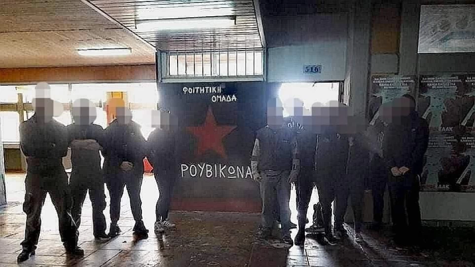 Σε εφαρμογή το δόγμα «τάξη και ασφάλεια» – Ποινή φυλάκισης σε μέλη του Ρουβίκωνα για την επίθεση στο ΣΕΒ